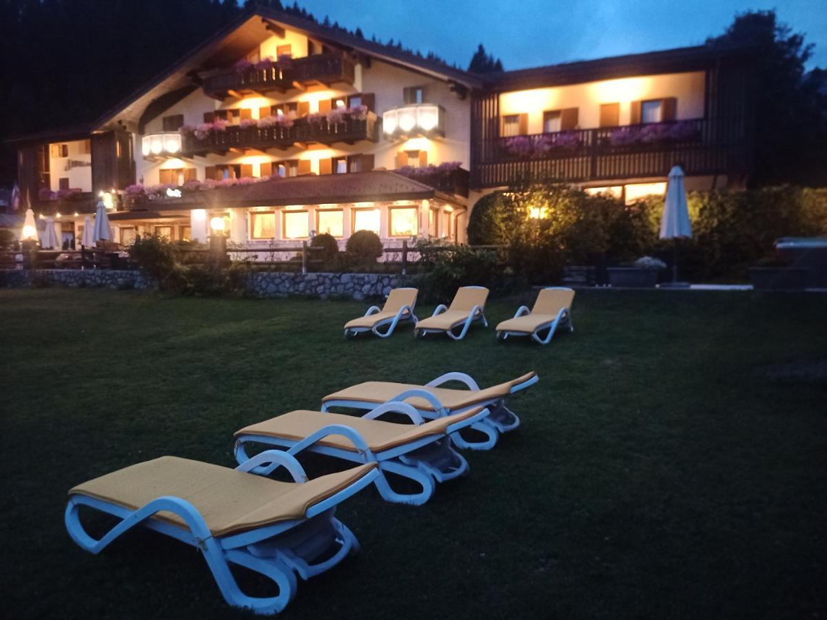 Park Hotel Arnica Falcade Dış mekan fotoğraf