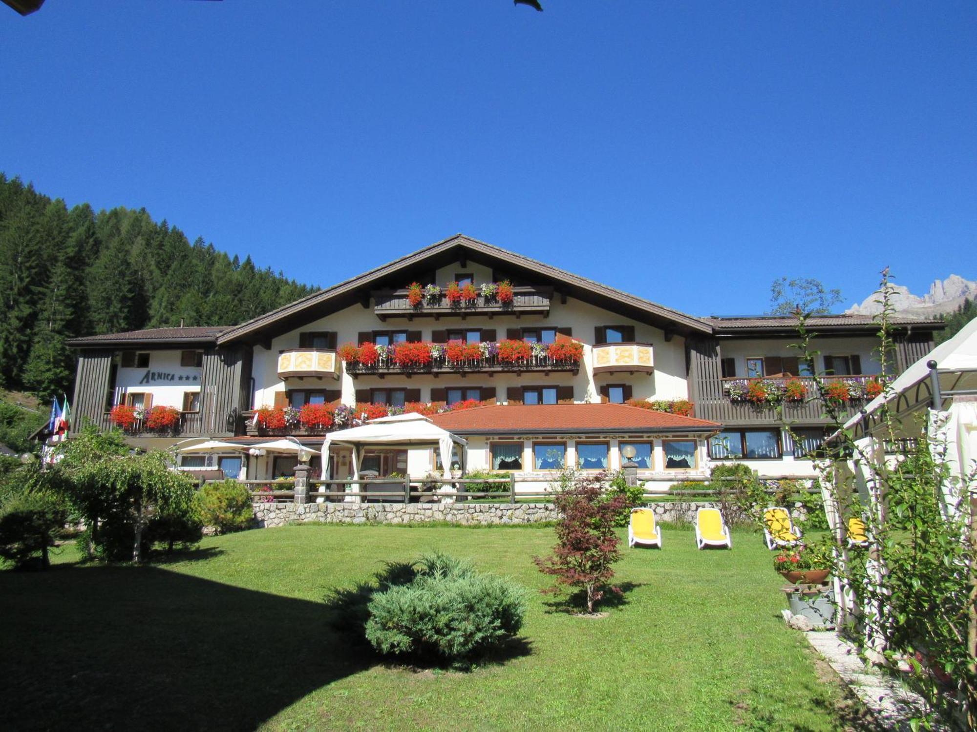 Park Hotel Arnica Falcade Dış mekan fotoğraf